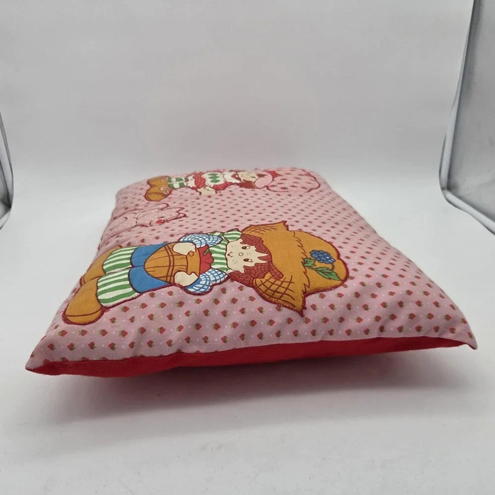 Strawberry Shortcake Throw Pillow 18